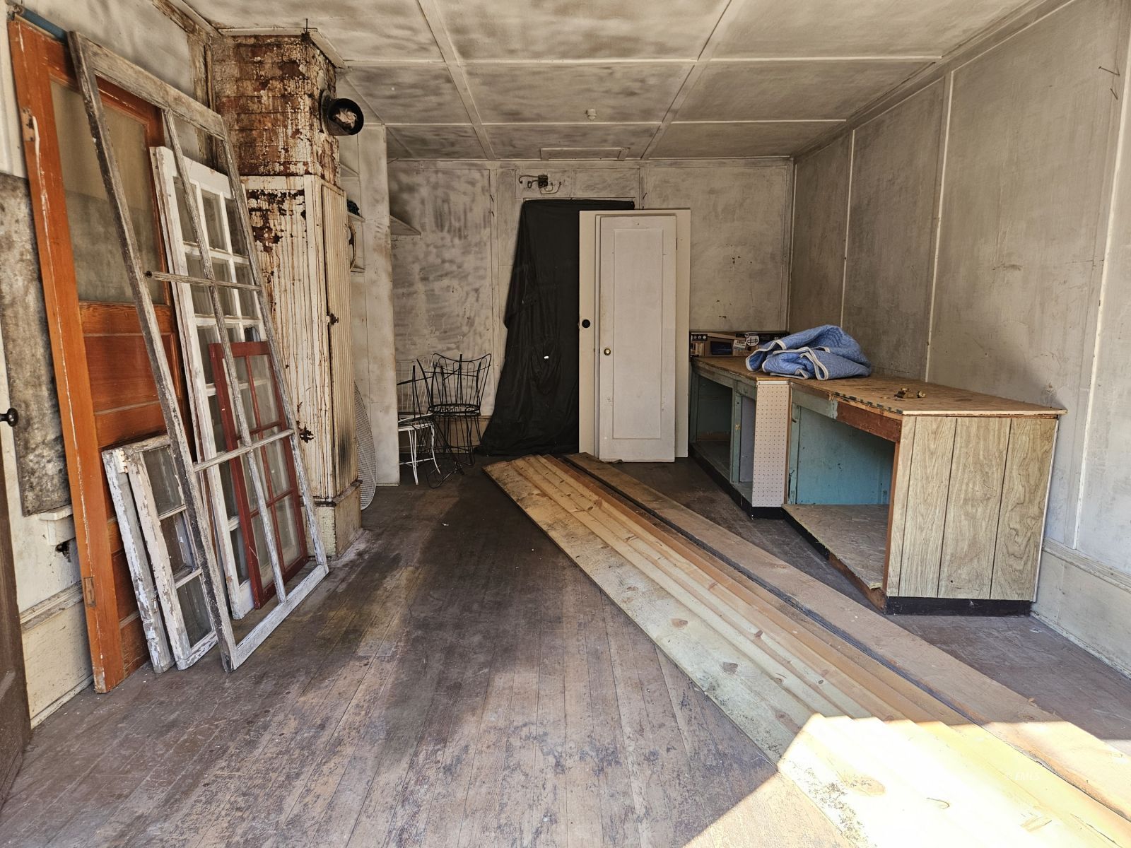 Property Photo 24