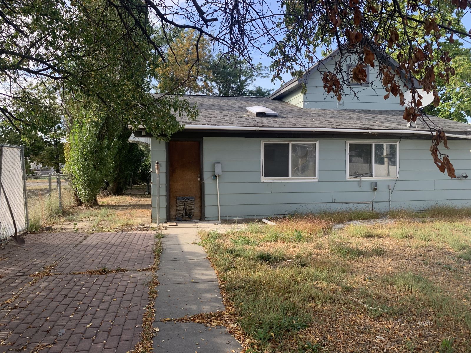 Property Photo 3