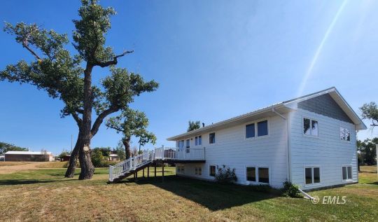feature listing property photo
