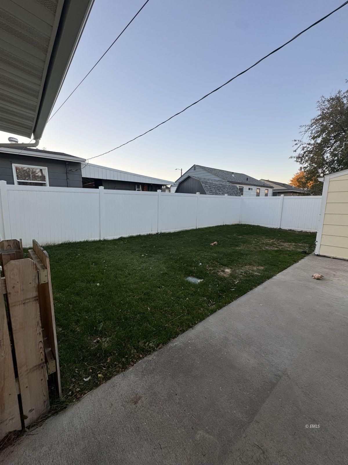 Property Photo 19