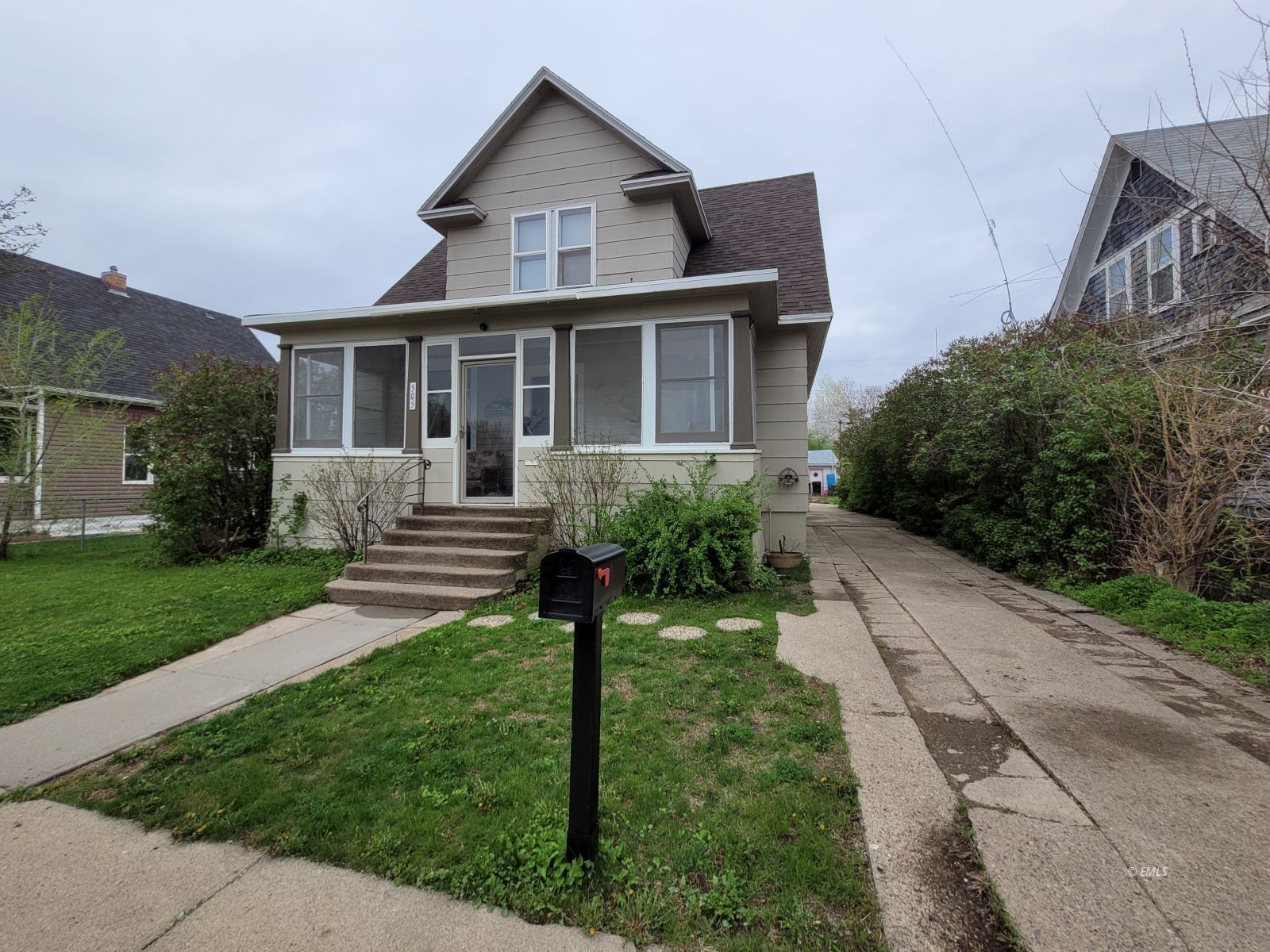Property Photo 25