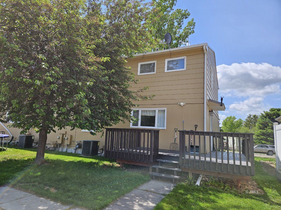 Property Photo 23