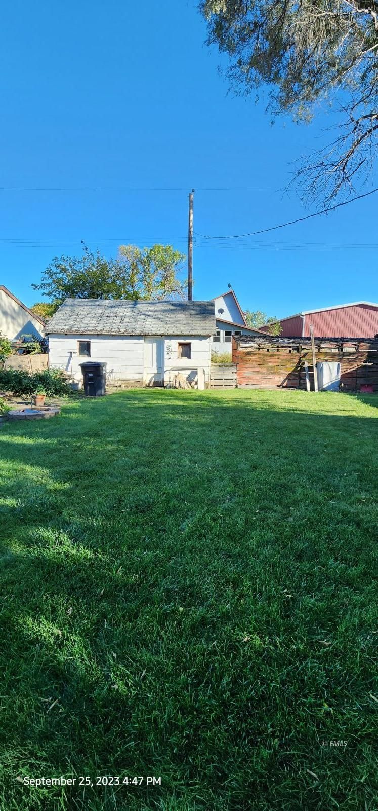 Property Photo 27